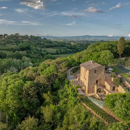 Montebella Countryside Retreat In Montepulciano