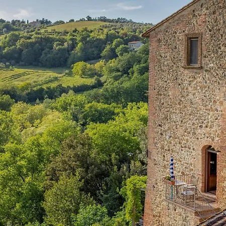 Montebella Countryside Retreat In *
